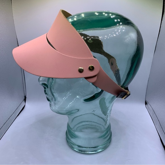 Hadjio pink visor main image 4